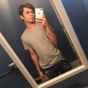 Meet your Posher, Robert